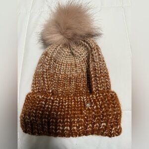 Motivi Brown Knit metallic  Beanie w/ pom pom